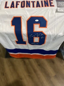 Maglia personalizzata firmata Pat Lafontaine "HOF 2003" New York Islanders - Foto 1 di 5
