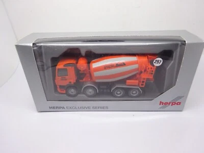 Herpa: DAF CF Betoniere 4 Assi, Paul Fluri AG (SSK69) - Immagine 1 di 2