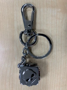 Harley Davidson metal keychain, chrome dice design, 3 different logos on faces - Picture 1 of 3