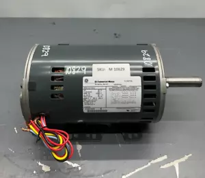 GE Commercial Motors / 5K49TN4662Z / PH 3 / Motore elettrico - Foto 1 di 4