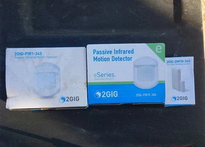 2gig PIR-345E Motion Detector Wireless And DW10 Door/Window Contacts - Image 1 of 4