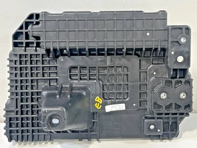 2021 - 2023 HYUNDAI SANTA FE BATTERY TRAY MOUNT SUPPORT BRACKET # 101454 Foto 1 de 4