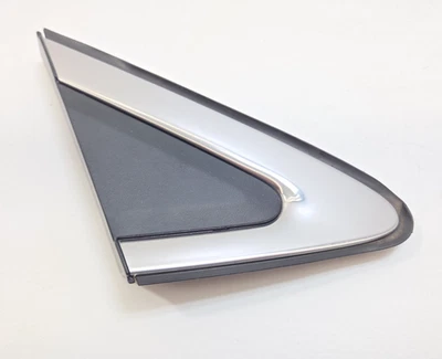 18-24 MITSUBISHI ECLIPSE CRUZ DELANTERO DERECHO PILAR ESPEJO ESQUINA MOLDURA OEM Foto 1 de 4