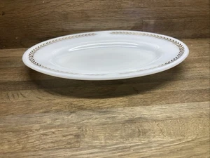 Vintage Pyrex White Milkglass W/Gold Leaf Band Individual 9x7 Platter - Picture 1 of 4