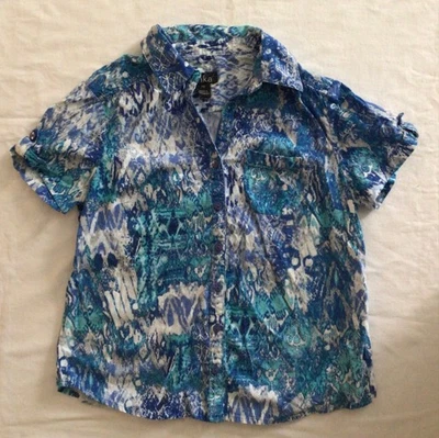 Camisa Erika para mujer manga corta con botones talla M cuello en V cuello talla pequeña pequeña Foto 1 de 4