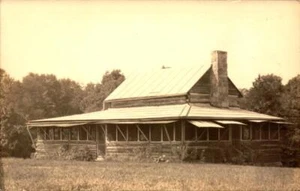 VINTAGE REAL PHOTO POSTCARD- LARGE LOG BUILDING IN LUCASVILLE, OHIO BK72 - Picture 1 of 2