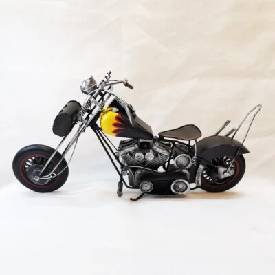 Personalized Collection Vintage Motorcycle Model Metal Motorbike Sculpture Toy - Image 1 of 4