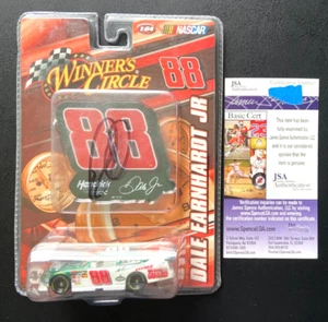 DALE EARNHARDT JR SIGNED 1:64 NASCAR WINNERS CIRCLE CAR DAYTONA 500 JSA - Picture 1 of 5
