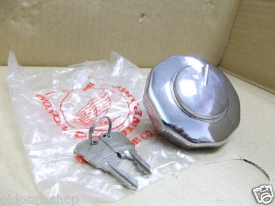 Honda CB100 CB125 XL125 CD90 CD175 CD185 CL90 L90 S90 Tank Cap NOS 17620-028-004 Foto 1 de 4