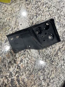 TOYOTA SIENNA FLOOR BODY FRONT LEFT SIDE SUPPORT MOUNT BRACKET OEM 2014 - 2020 - Picture 1 of 5