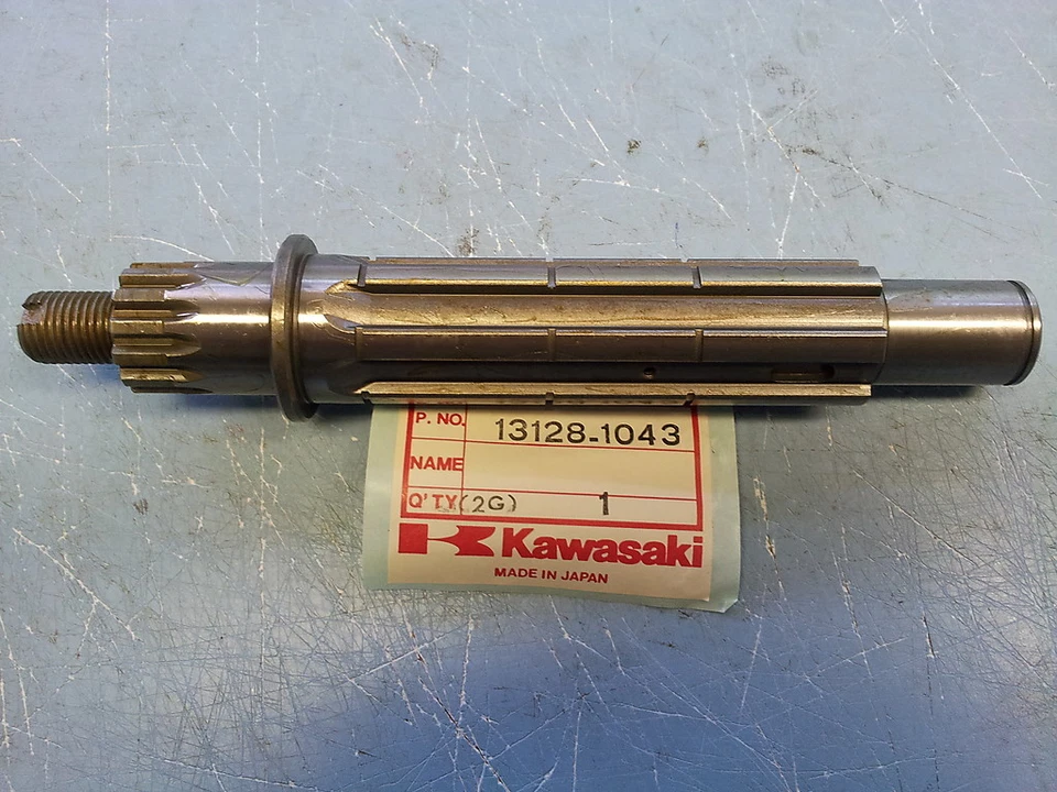 Eje de transmisión Kawasaki KZ550 Z 550 LTD Spectre 1983-1984 13128-1043 Nuevo de Lote Antiguo Foto 1 de 1