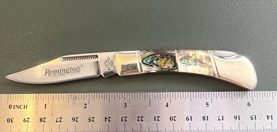 Remington Collectors Series Lockback Knife, Genuine Abalone Handles - Image 1 of 4
