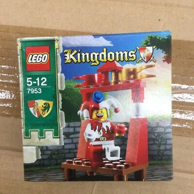 NEW Lego CASTLE KINGDOMS Court Jester 7953 RETIRED - Image 1 of 3