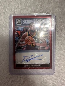2018-19 Donruss Optic -Signature Series Red Prizm #SG-DFV Derrick Favors Utah - Picture 1 of 2