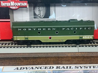 NORTHERN PACIFIC LOEWY 2 TONE F7 B unit 6512B - DCC / QUANTUM SOUND HO Scale NEW - Image 1 of 4