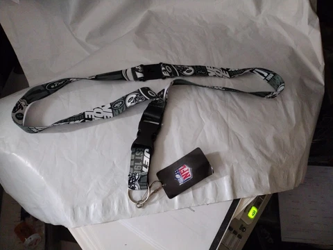 NFL LICENSED NY JETS LANYARD ID HOLDER KEYCHAIN KEY RING DETACHABLE CLIP  SafeyC Cover