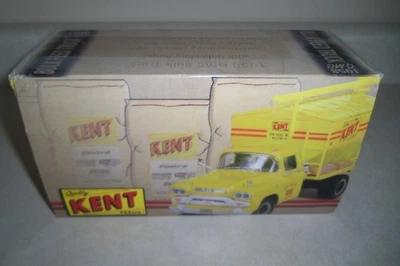 KENT FEEDS 1958 GMC BULK FEED TRUCK  First Gear - Image 1 of 4