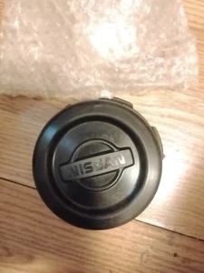 Nissan 40343-7B415 Disc Wheel Ornament2000-2004 Nissan Xterra - Bild 1 von 2