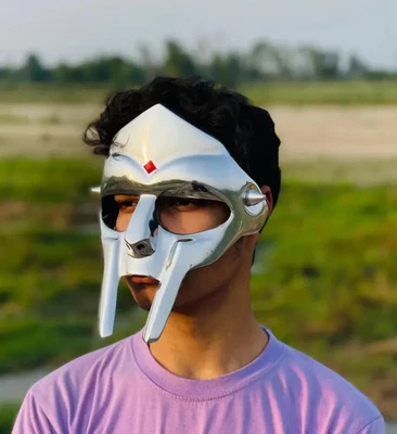 Máscara MF Doom Silver - Máscara Party Doom - Máscara Edición Limitada - Plata Antióxido Foto 1 de 4