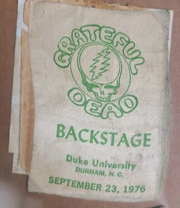 1976 The Grateful Dead VINTAGE BACKSTAGE PASS @ Duke University - Picture 1 of 2