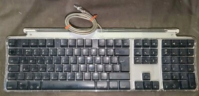 Clavier USB professionnel Apple Macintosh avec hub interne 2 ports. - Photo 1/4