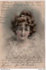 Cpa.Illustration non signée.Vienne.femme portrait avec plumes.1905