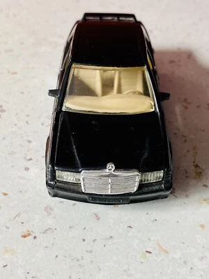 Vintage Matchbox Super Kings 1985 Mercedes Benz 190E - Image 1 of 4