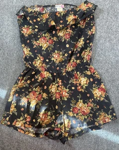 Body Central Strampler Damen klein trägerlos Blumen Rose Rüschen schwarz Shorts Y2K - Bild 1 von 13