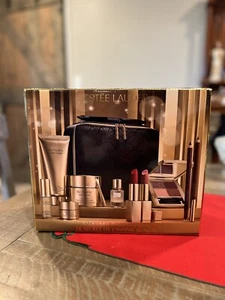 LIMITED EDITION $795 Value, Luxury Re-Nutriv 2024 BLOCKBUSTER By Estée Lauder - Picture 1 of 8
