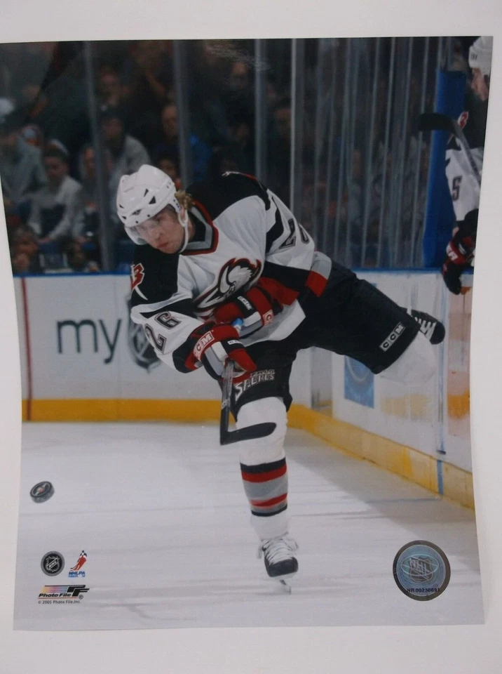 Derek Roy Buffalo Sabres NHL 8x10 foto a color sin firmar #1 Foto 1 de 1