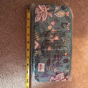 Vera Bradley Peacock Garden Large Travel Pill Organizer Case NWT - Picture 1 of 2