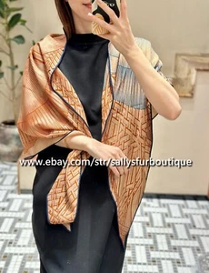 Sallys Boutique 70% Cashmere 30% Silk Wrap Scarf Knit Horse Print Triangle Shawl - Picture 1 of 66