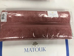 Matouk Lotus -Set Of 2- Hand Towel 20" x 32" Indian Rose NEW! - Picture 1 of 3