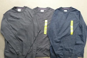 (3) New Sweatshirts By CHAMPION Athletic Apparel - Picture 1 of 2