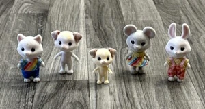 Lot Of 5 Honey Bee Acres Assorted Pals Figures Cat Bunny Mouse & Dogs - Picture 1 of 5