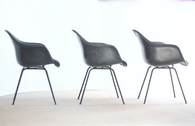 Лот MCM черный оригинальный Eames Herman Miller Naugahyde подкладка кресло 1960-х - Изображение 1 из 4