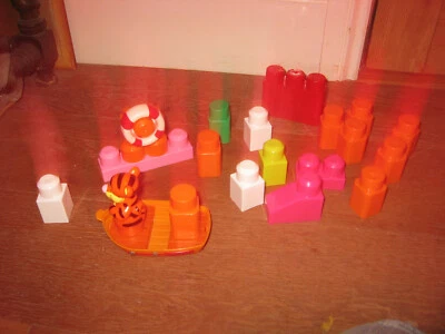 MEGA BLOKS WINNIE THE POOH FRIEND ТИГРОВАЯ ЛОДКА БЕЗОПАСНАЯ В АССОРТИМЕНТЕ КОНСТРУКЦИОННЫЙ КИРПИЧ - Изображение 1 из 3