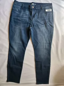 *NWT* Old Navy Super Skinny Jeans Women 18 Blue Dark Wash Stretch New Soft - Picture 1 of 14