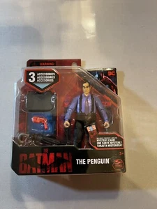 2022 The Batman Movie The Penguin Actionfigur 3 Zubehör & Mystery Card Neu - Bild 1 von 2