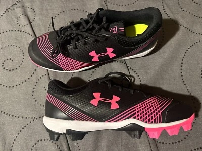 UNDER ARMOUR BASEBALL CLEATS BLACK & PINK SHOES SIZE 9.5  WOMEN NWOB $$$$ - Image 1 of 4