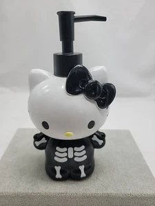 Hello Kitty Halloween Dispenser Sapone Scheletro Nero, Bianco 8" Difetto Leggi - Foto 1 di 20