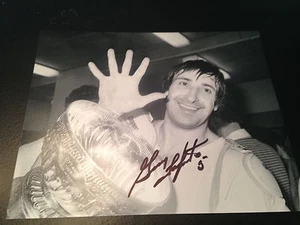 GUY LAPOINTE AUTOGRAPH 8 X 10 PHOTO MONTREAL CANADIENS - Picture 1 of 1