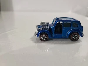 HOT WHEELS VINTAGE REDLINE 1970 COCKNEY CAB U.S. BLUE UNRESTORED ALL ORIGINAL - Picture 1 of 12