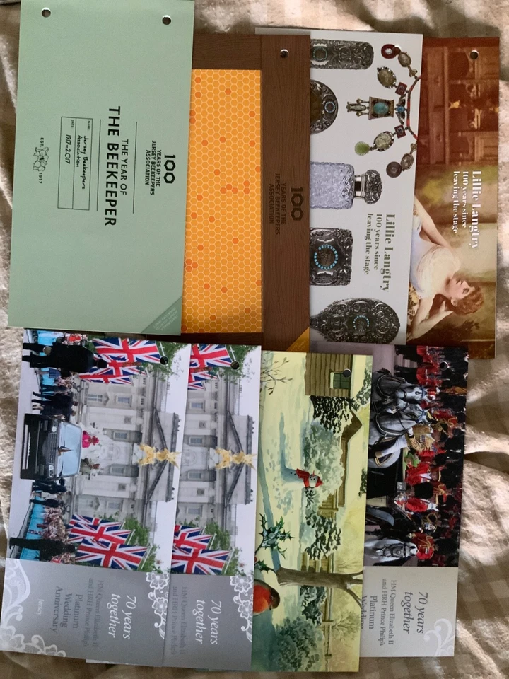 Stamps jersey album presentation packs 2017 2018 21 full packs REDUCED - Image 1 of 2