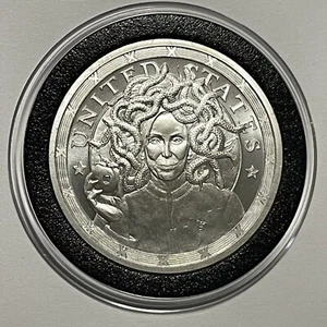 Medusa Giftapfel Sammler seltene Münze 1 Feinunze 0,999 Feinsilber rund Medaille - Bild 1 von 10
