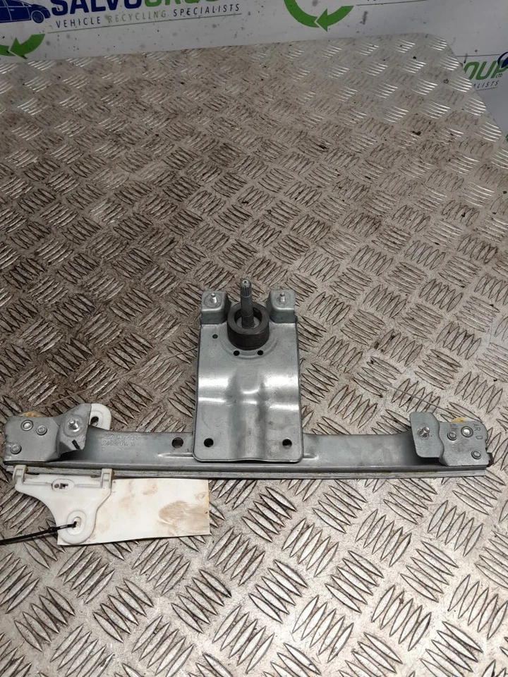 REGULADOR VENTANA RENAULT CLIO/MECH MANUAL (LADO CONDUCTOR TRASERO) 827003722R 12-19 Foto 1 de 4