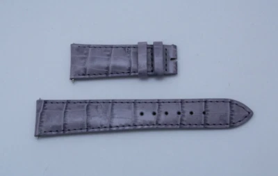 Correa de reloj Fendi de cuero genuino púrpura patrón Gator 20-16 Foto 1 de 3