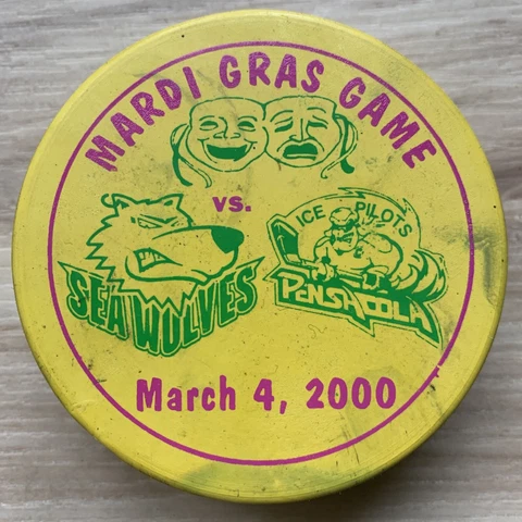 MISSISSIPPI SEAWOLVES vs PENSACOLA ICE PILOTS ECHL HOCKEY  PUCK 2000 MARDI GRAS Cover