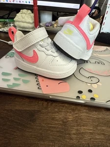 Nike Toddler Court Borough Low 2 Shoe Sz 2C BQ5453-108 White/Sunset Pulse - Picture 1 of 7