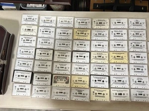 73 Anyway Moto Tapes 1986-92 - Picture 1 of 5
